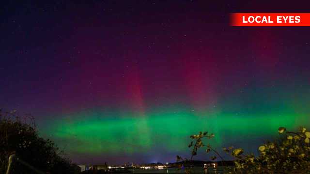 Kraftig nordlys på himlen over Danmark