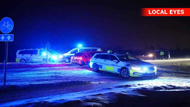 !!Alvorlig ulykke to biler kørt frontal sammen